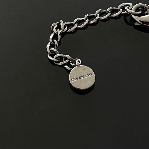 ✨Rare Signed VTG Givenchy Rhinestones Necklace - Picture 4 of 4